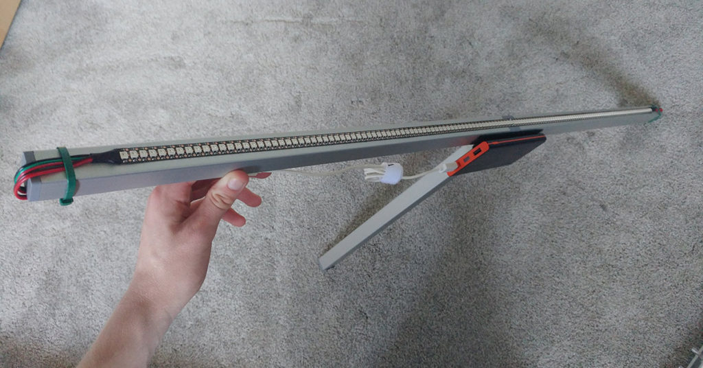 LED světelný pás napájený power bankou