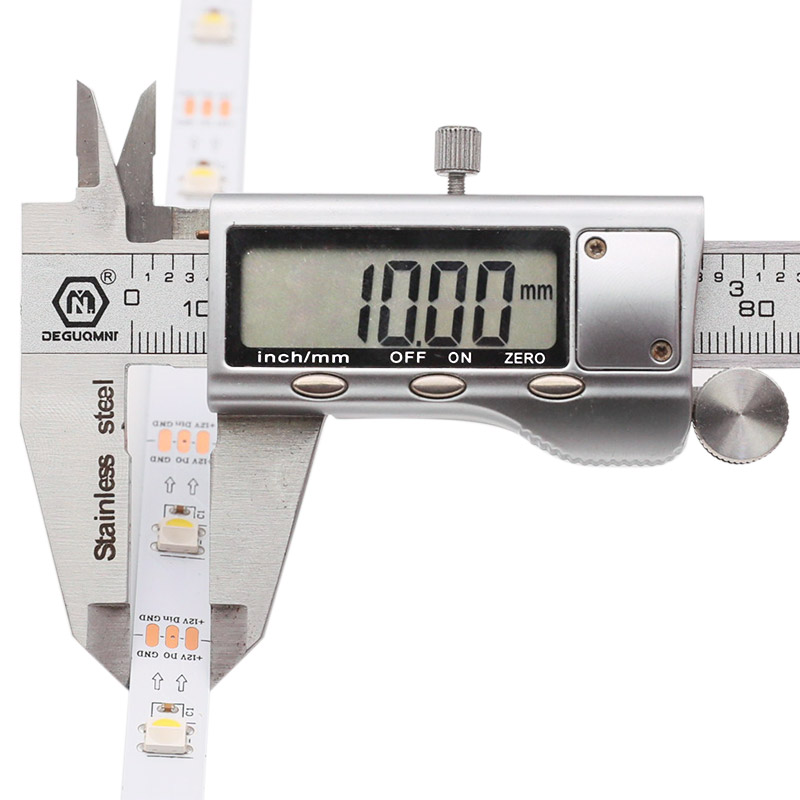 12V SK6812 150 pixelů individuálně řízený RGBW LED pásek 12V SK6812 150 pixelů individuálně řízený RGBW LED pásek