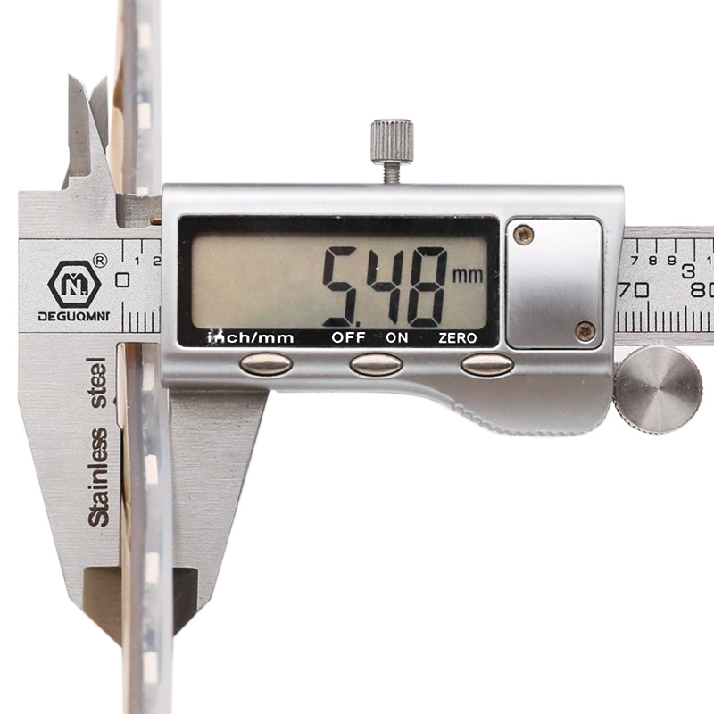 Vodotěsný IP67 WS2811 12V 4 řady nejjasnější venkovní adresovatelný LED pásek Vodotěsný IP67 WS2811 12V 4 řady nejjasnější venkovní adresovatelný LED pásek