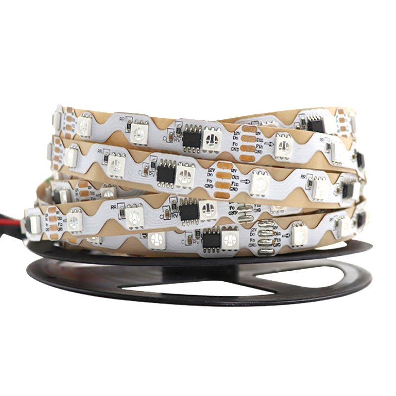GS8206 RGB Auto LED měnící barvu proužku vestavěných 36 vzorů GS8206 RGB Auto LED měnící barvu proužku vestavěných 36 vzorů