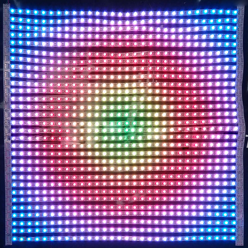 Přizpůsobený 3.28 x 3.28 stop DC5V WS2812B Adresovatelný flexibilní digitální LED obrazovka – kaskádový zobrazovací panel s 3600 LED pixely