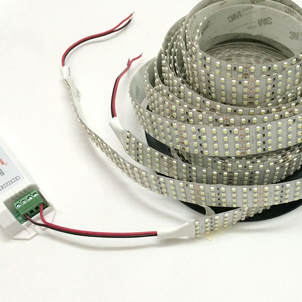 Čtyřřadá nejjasnější LED pásková světla - DC24V 3528SMD 146LEDs/Ft - Flexibilní LED pásková světla, průmyslové osvětlení, 1čipová SMD LED 3528 Čtyřřadá nejjasnější LED pásková světla - DC24V 3528SMD 146LEDs/Ft - Flexibilní LED pásková světla, průmyslové osvětlení, 1čipová SMD LED 3528