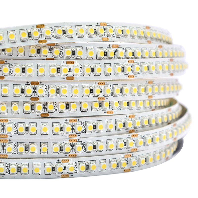 Einreihige Serie DC24V 3528SMD 900LEDs Flexible LED-Lichtleisten für die Heimbeleuchtung, wasserdicht optional, 16.4 Fuß pro Rolle im Angebot