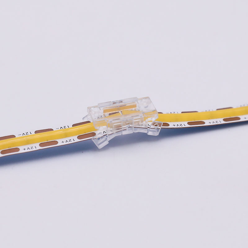8mm páska na pásku 2kolíkový COB LED pásek s rychlým konektorem 8mm páska na pásku 2kolíkový COB LED pásek s rychlým konektorem