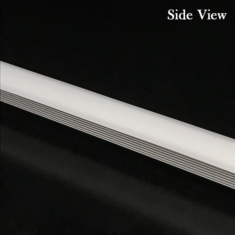 Mini trimless, ale přírubový zapuštěný LED páskový kanál - 12mm světelný povrch Mini trimless, ale přírubový zapuštěný LED páskový kanál - 12mm světelný povrch