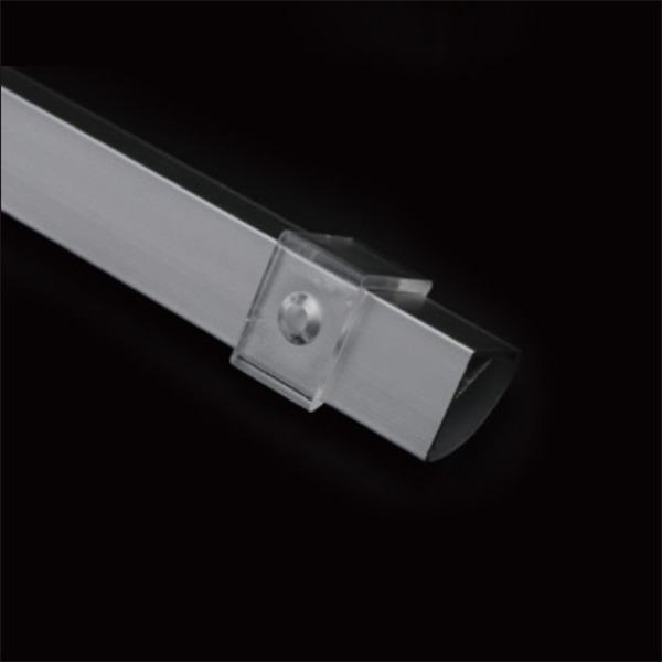 Plastová montážní spona pro LED rohový kanál QSG-1616B 1616C 1616D Plastová montážní spona pro LED rohový kanál QSG-1616B 1616C 1616D