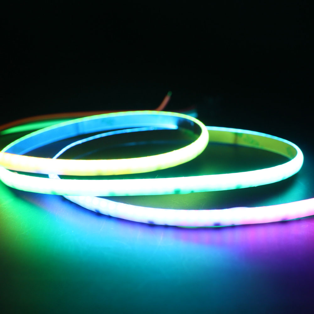 12V WS2811 adresovatelný RGB 7mm LED COB světelný pás 648 LED/m, 36 IC/m 12V WS2811 adresovatelný RGB 7mm LED COB světelný pás 648 LED/m, 36 IC/m