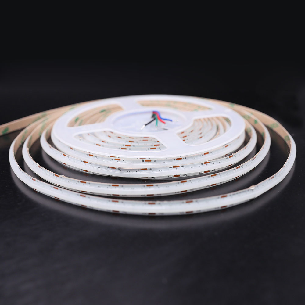 5V 576 čipů/m 8mm COB RGB LED pásková světla měnící barvu 5V 576 čipů/m 8mm COB RGB LED pásková světla měnící barvu