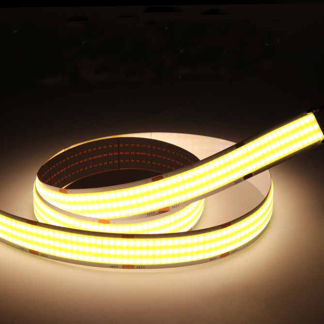 24V 20mm Superbreite dreireihige hellste COB LED-Streifenleuchte in Weiß 24V 20mm Superbreite dreireihige hellste COB LED-Streifenleuchte in Weiß