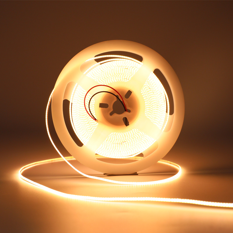 Skinny 2mm COB LED pásek světla bílá barva 480 LED na metr Skinny 2mm COB LED pásek světla bílá barva 480 LED na metr