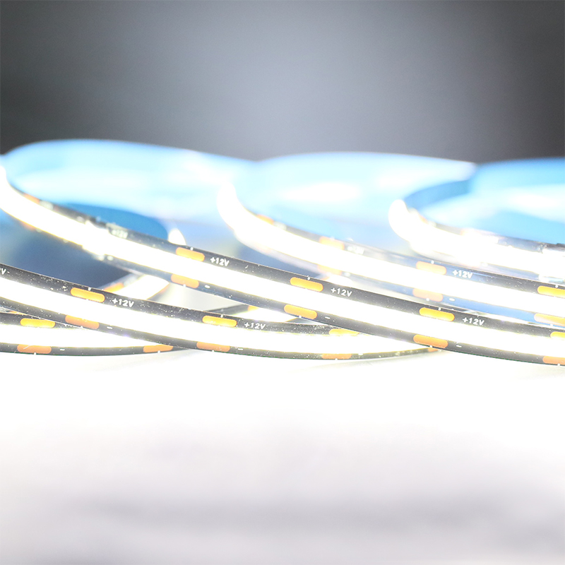 DC12V 24V Černý PCB COB LED pásek svítí 320 LED na metr DC12V 24V Černý PCB COB LED pásek svítí 320 LED na metr