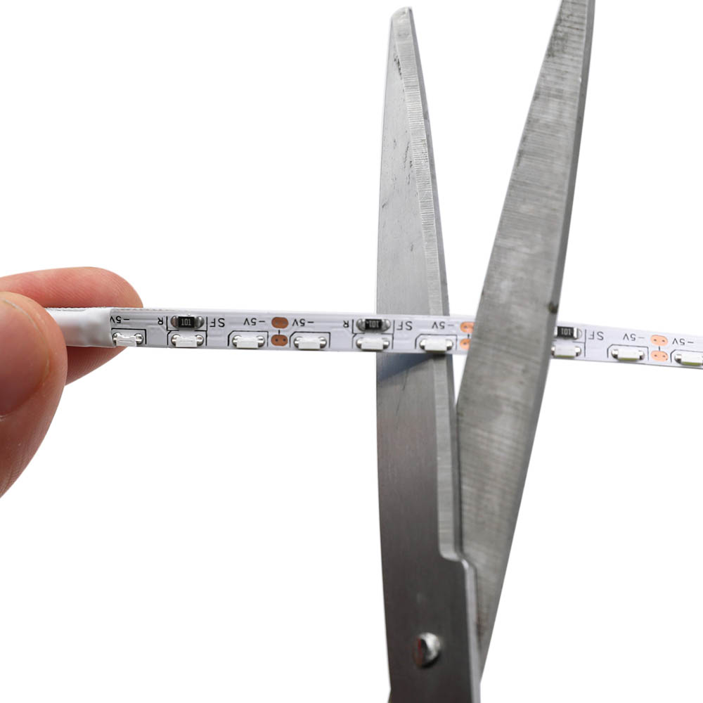 DC5V 16.4Ft 600LED Super Slim 5mm široký 335SMD boční emitující LED pásek pro osvětlení pod skříňkou DC5V 16.4Ft 600LED Super Slim 5mm široký 335SMD boční emitující LED pásek pro osvětlení pod skříňkou