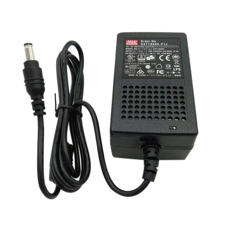 MeanWell DC5V 3A 15W GST18A05 AC To DC Spolehlivý zelený průmyslový LED napájecí adaptér MeanWell DC5V 3A 15W GST18A05 AC To DC Spolehlivý zelený průmyslový LED napájecí adaptér