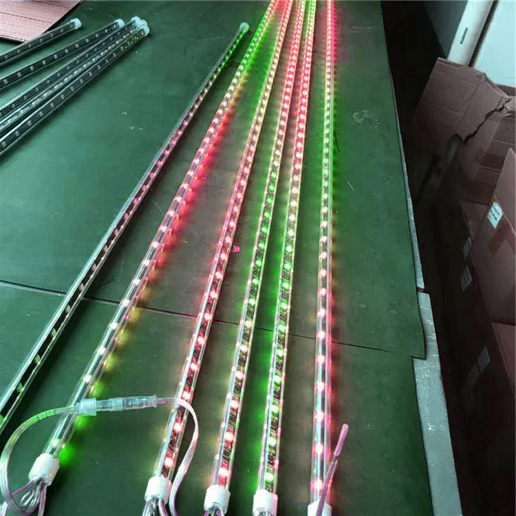 DC12V 360stupňový pohled SPI WS2815 Adresovatelný RGB 60LEDs/m LED trubicové světlo Pixle-6PCS/String DC12V 360stupňový pohled SPI WS2815 Adresovatelný RGB 60LEDs/m LED trubicové světlo Pixle-6PCS/String