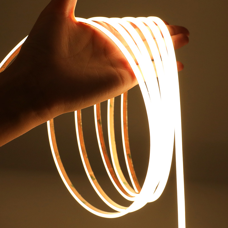 24V bílá Narrow Neon Effect silikonová COB LED pásková svítidla 5x3mm 24V bílá Narrow Neon Effect silikonová COB LED pásková svítidla 5x3mm