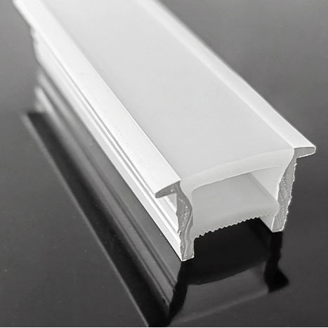 14*14mm flexibilní silikonový LED pásek kryt difuzoru s přírubou pro 10mm PCB 14*14mm flexibilní silikonový LED pásek kryt difuzoru s přírubou pro 10mm PCB
