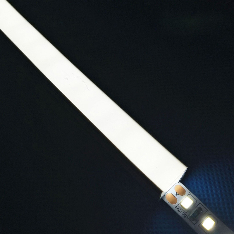 Flexibler LED-Neon-Silikonschlauch für 8 mm LED-Lichtstreifen – 12 x 10 mm, 120° nach oben emittierend Flexibler LED-Neon-Silikonschlauch für 8 mm LED-Lichtstreifen – 12 x 10 mm, 120° nach oben emittierend