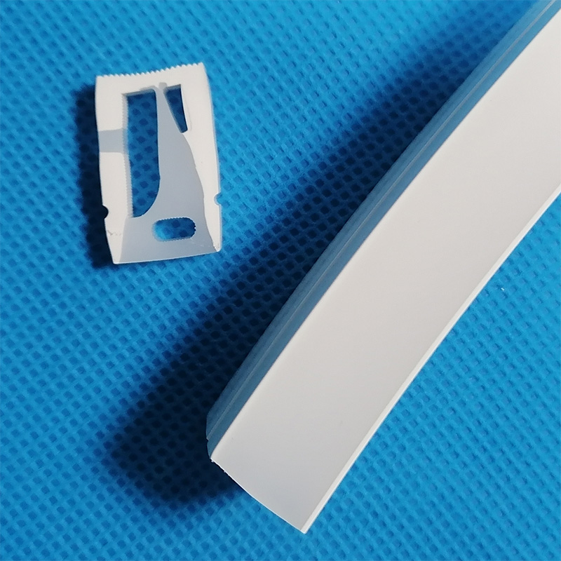 Flexibler Silikon-LED-Kanal für 12 mm LED-Streifen – 12 x 20 mm, 120° seitlich abstrahlend