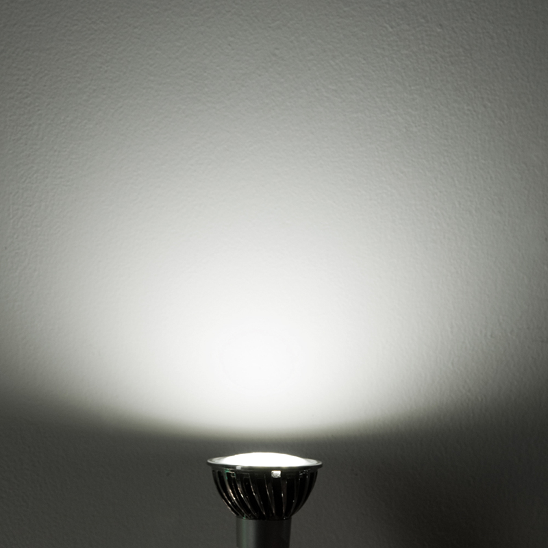 AC100-130V, dimmbare MR16 GU10 LED-Birne, 4.8 Watt, 50W-Äquivalent, 5er-Pack AC100-130V, dimmbare MR16 GU10 LED-Birne, 4.8 Watt, 50W-Äquivalent, 5er-Pack