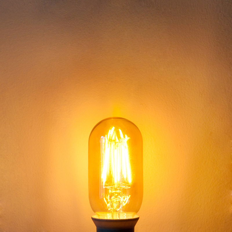 Zlatý odstín T14 E26/E27 4W LED Vintage starožitná vláknová žárovka, ekvivalent 40 W, 4 balení Zlatý odstín T14 E26/E27 4W LED Vintage starožitná vláknová žárovka, ekvivalent 40 W, 4 balení