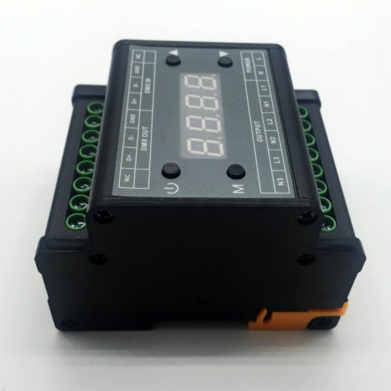 DMX302 AC90~240V 3kanálový DMX triakový stmívač, vysoce výkonný stmívač DMX302 AC90~240V 3kanálový DMX triakový stmívač, vysoce výkonný stmívač