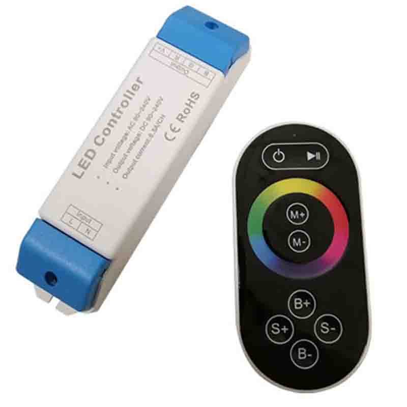 Bezdrátový vysokonapěťový RGB ovladač RF701 s multifunkčním stmívačem s dálkovým ovládáním