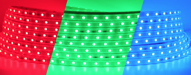 RGB flexibilní LED páskové osvětlení