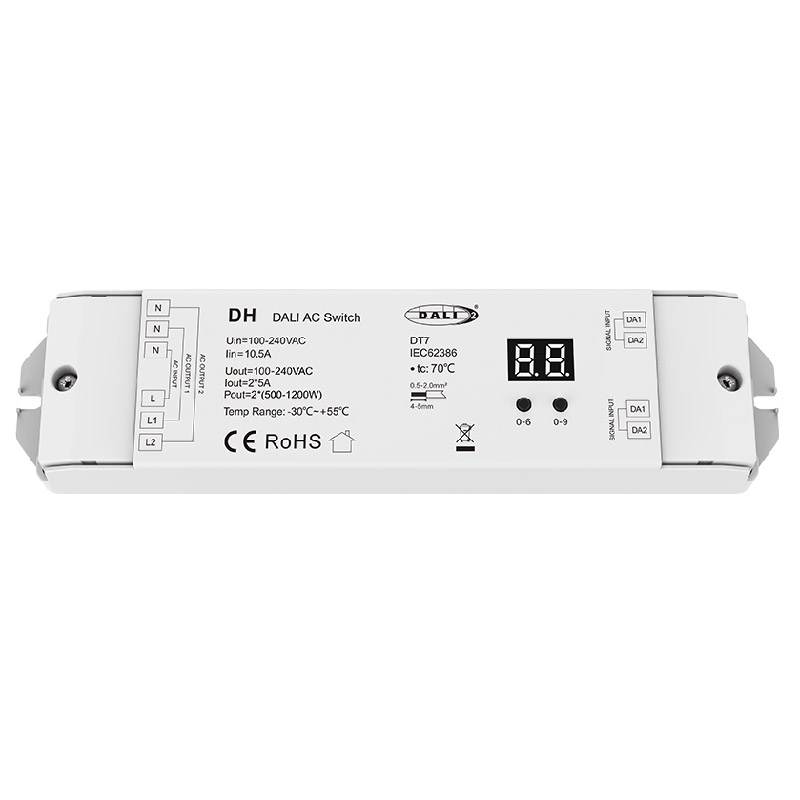 DH 2CH DALI DT7 AC Incandescent And Halogen Light Switch Controller