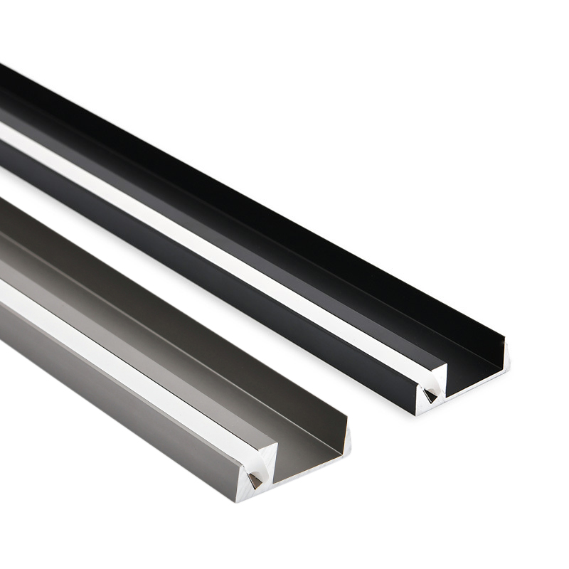 Hölzerne Schrankeinfassung unter dem Regal LED-Streifenbeleuchtungskanal für 18 mm Regale