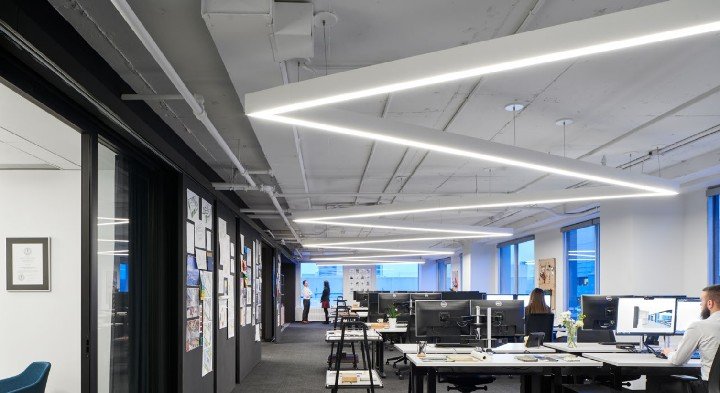 Office ceiling with LED linear profile lighting