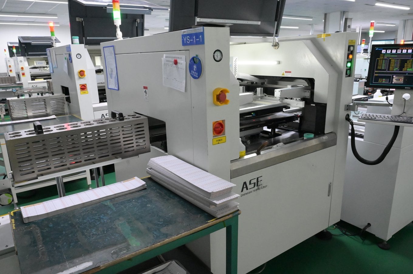 Stencil printer with a stack of LED strip panels