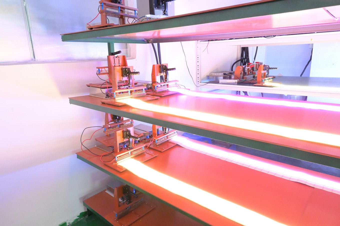 Burn-in aging test rack for LED strips