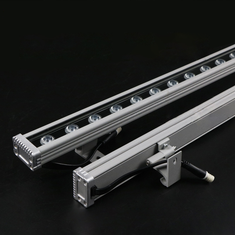 DC24V 18/24/36W 45X25mm weiß/gelbes Licht, vollfarbig, DMX512 adressierbar, wasserdicht, IP67, Aluminiumlinse, LED-Wandbeleuchtung für den Außenbereich DC24V 18/24/36W 45X25mm weiß/gelbes Licht, vollfarbig, DMX512 adressierbar, wasserdicht, IP67, Aluminiumlinse, LED-Wandbeleuchtung für den Außenbereich