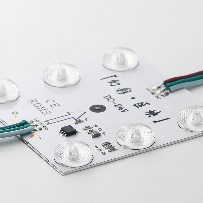 DC24V 175° Diffuse Reflexion Dünnes adressierbares RGB-LED-Modullicht 70*70mm, 20 Stück/String DC24V 175° Diffuse Reflexion Dünnes adressierbares RGB-LED-Modullicht 70*70mm, 20 Stück/String