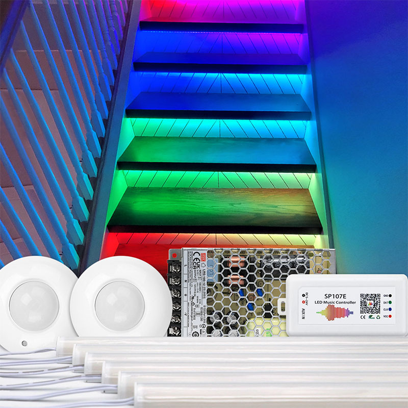 Sada vnitřních schodišťových světel pohybového senzoru – adresovatelné RGB zachycování barev – LED pásek s hliníkovým kanálem Sada vnitřních schodišťových světel pohybového senzoru – adresovatelné RGB zachycování barev – LED pásek s hliníkovým kanálem