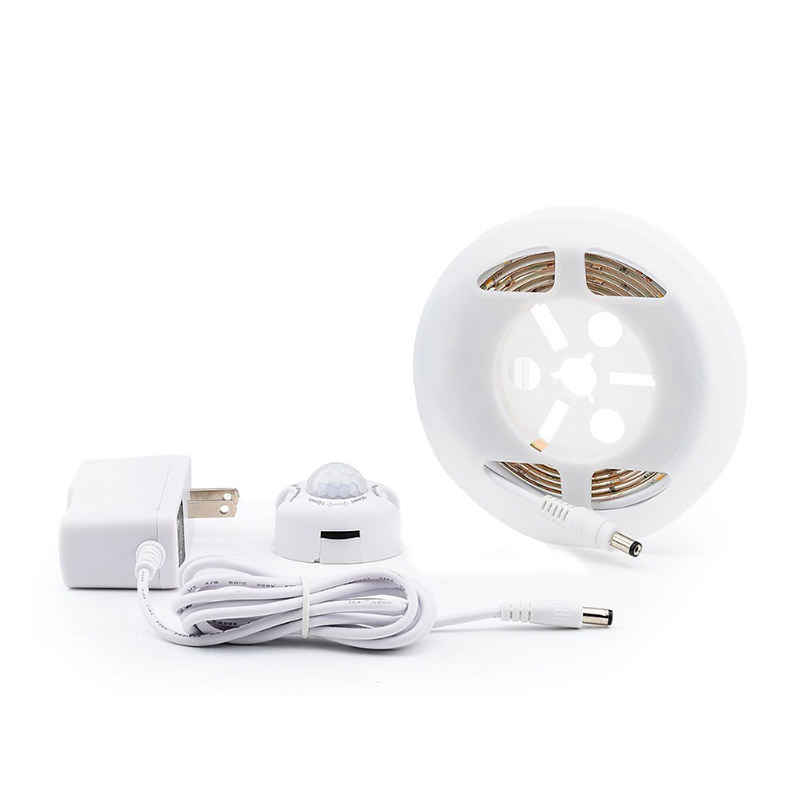 DC12V 3.6ft/1.2M 36LEDs/1.2M Bett Intelligente Lichtsteuerung Sensor LED-Lichtleisten-Kit Wasserdichtes Infrarot-Licht für den menschlichen Körper Mit Kleiderschrank Unterschrank-Lichtleiste