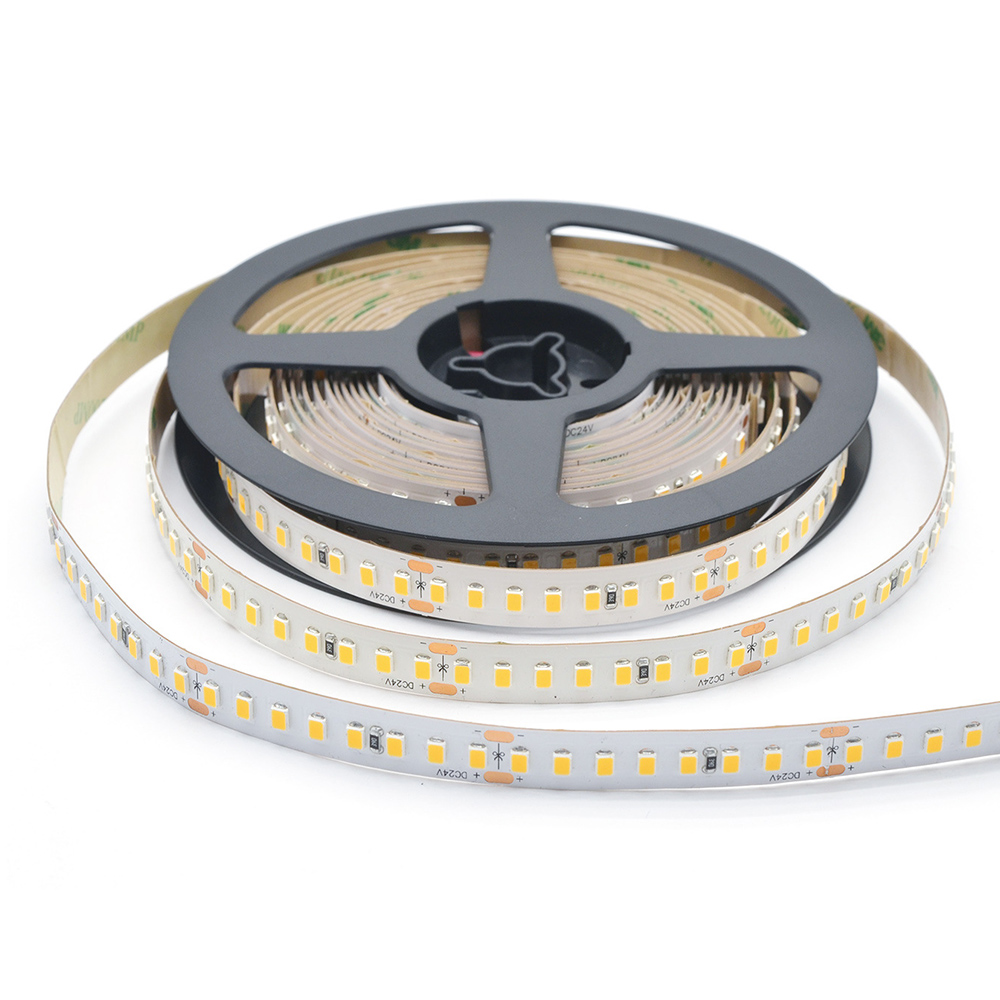 Vysoce účinné konstantní napětí 2835SMD 160LEDs/M flexibilní LED páskové osvětlení – DC24V bílé LED světlo