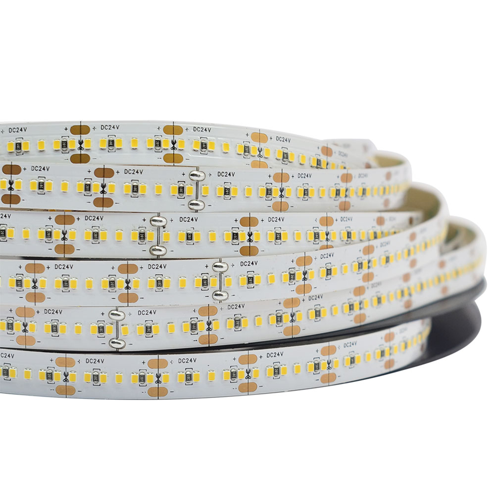 Vysoce jasné 2216SMD 300LEDs/M bílé flexibilní LED páskové světlo – DC24V