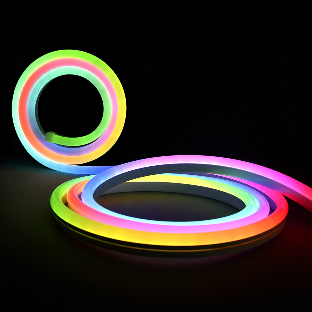 DC12-24V 10*23mm vysoce vyzařující silikonové adresovatelné neonové digitální LED tubusové světlo s programovatelným flexibilním LED páskem WS2818 Dream Color, 5m/16.4Ft na roli DC12-24V 10*23mm vysoce vyzařující silikonové adresovatelné neonové digitální LED tubusové světlo s programovatelným flexibilním LED páskem WS2818 Dream Color, 5m/16.4Ft na roli