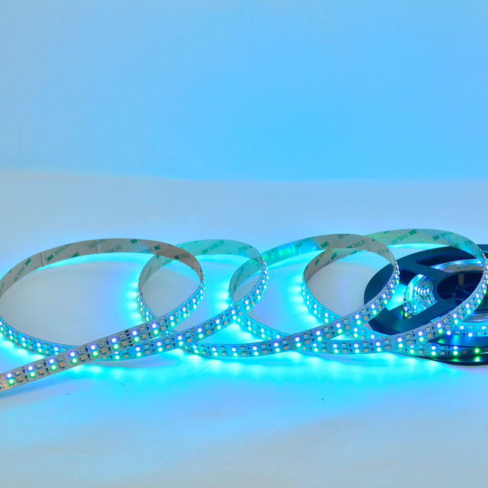Mehrfarbige RGBW-LED-Lichtleisten – 24 V, 240 LEDs/m, hochdichte LED-Streifen – zweireihig Mehrfarbige RGBW-LED-Lichtleisten – 24 V, 240 LEDs/m, hochdichte LED-Streifen – zweireihig