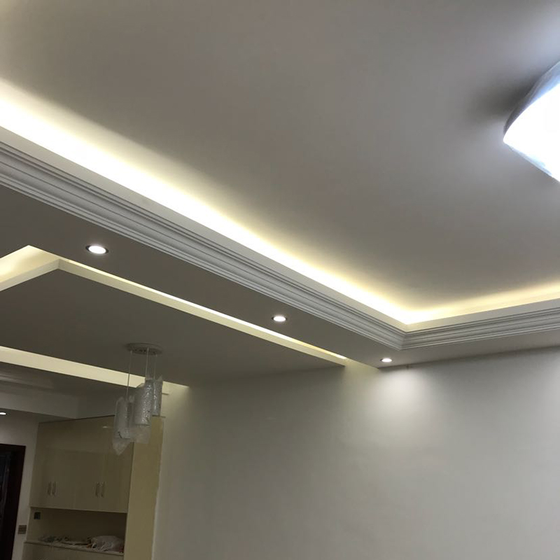 Třířadá super jasná LED pásková světla | SuperLightingLED