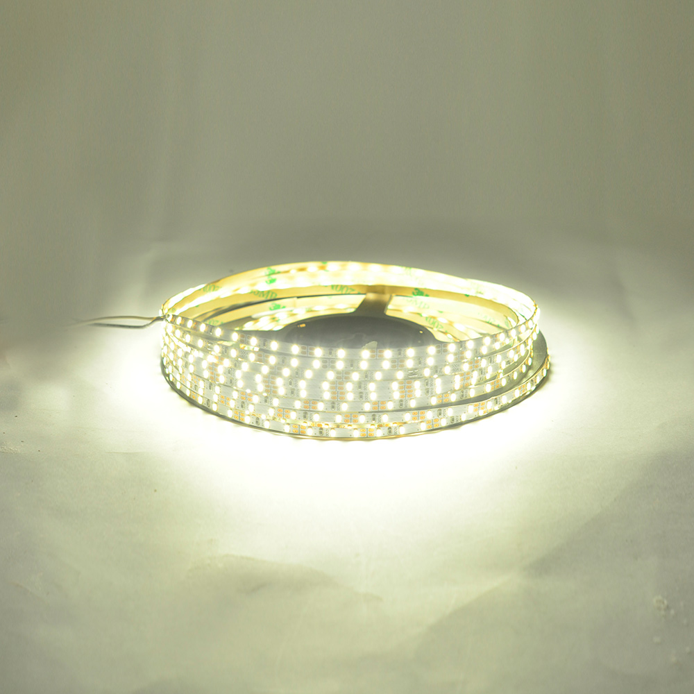 DC12V 3014SMD 600LED LED světla - Super úzké, flexibilní osvětlení o šířce 5 mm DC12V 3014SMD 600LED LED světla - Super úzké, flexibilní osvětlení o šířce 5 mm