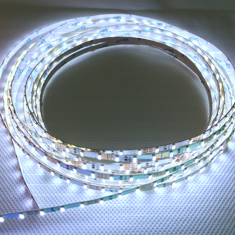 DC12V 3014SMD 600LED LED světla - Super úzké, flexibilní osvětlení o šířce 5 mm DC12V 3014SMD 600LED LED světla - Super úzké, flexibilní osvětlení o šířce 5 mm