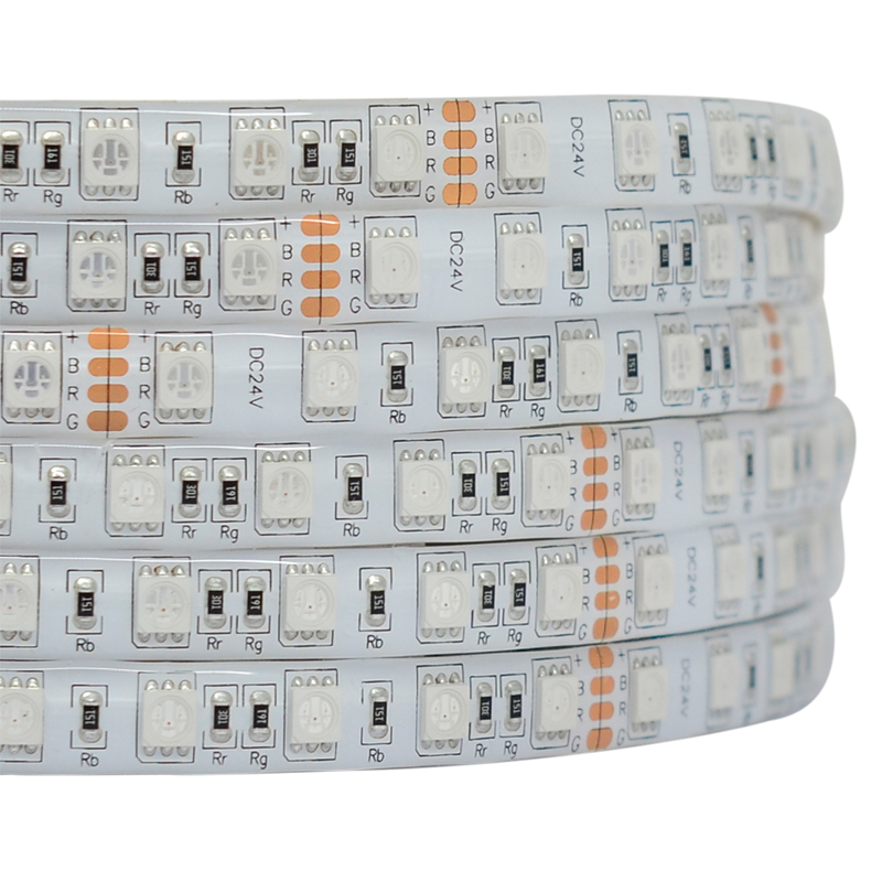 Wasserdichte RGB-LED-Leuchten – 10 mm 24 V 5050 3-in-1-LED-Streifen – 72 LEDs/m