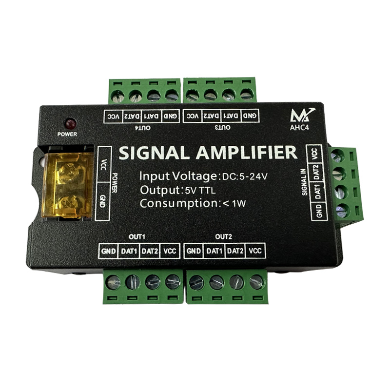4kanálový TTL SPI LED zesilovač signálu pro adresovatelná RGB LED světla AHC4 4kanálový TTL SPI LED zesilovač signálu pro adresovatelná RGB LED světla AHC4