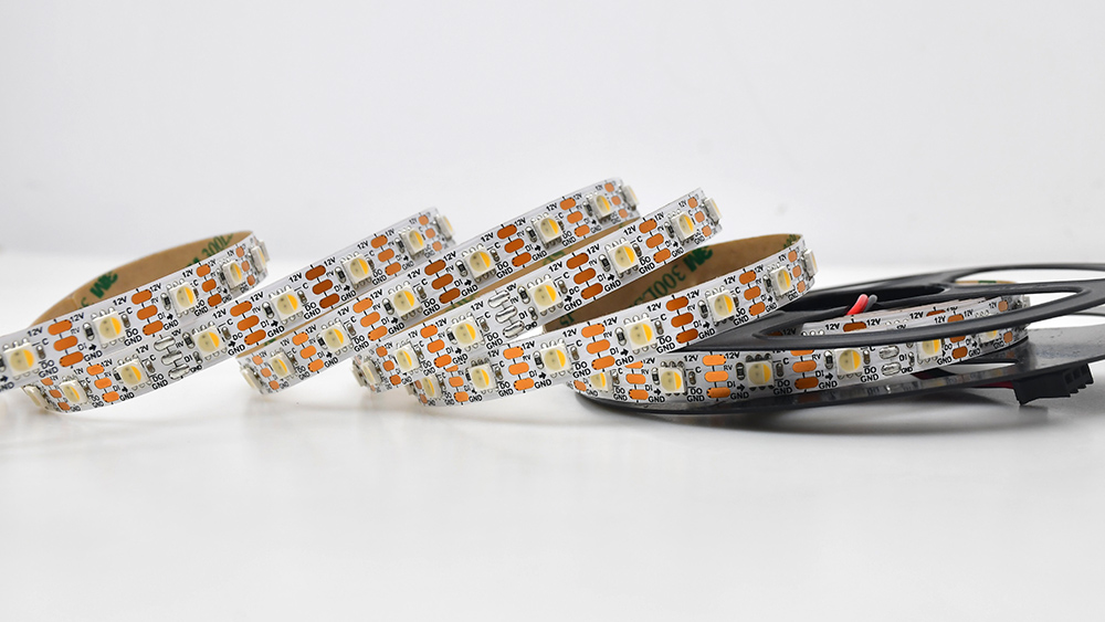 SK6812 RGBW Individuálně adresovatelná LED páska