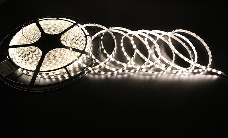Difuzní reflexní čočka 4000K LED pásový světelný efekt
