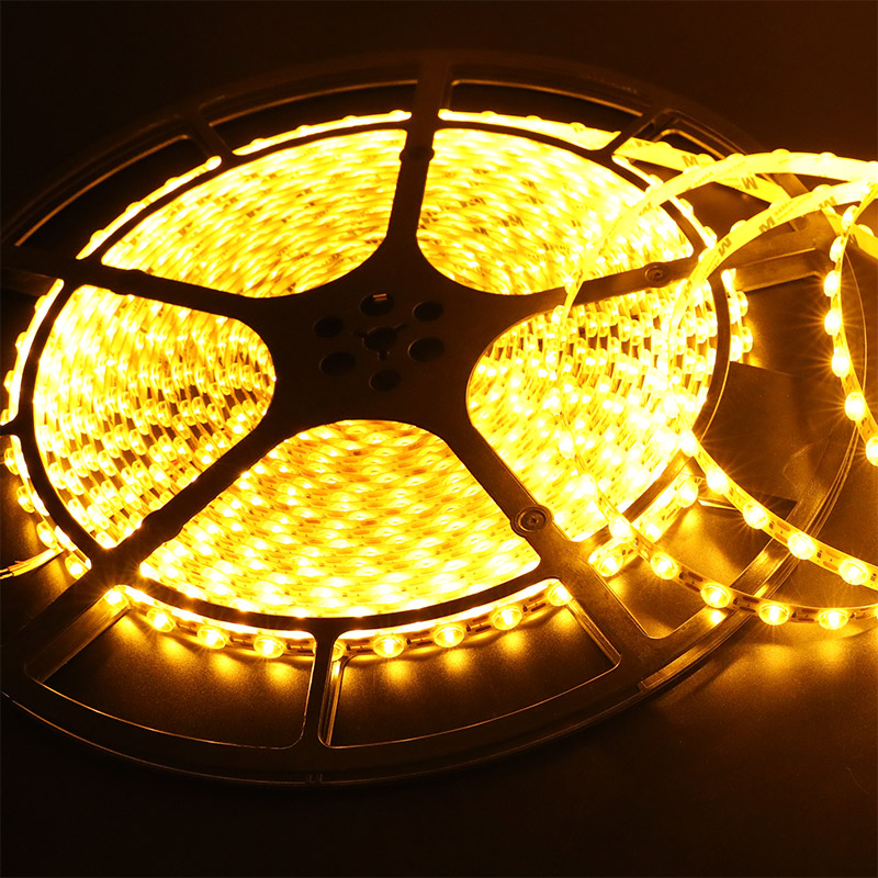 DC24V Lichtstreuender gelber LED-Streifen mit Weitwinkelobjektiv