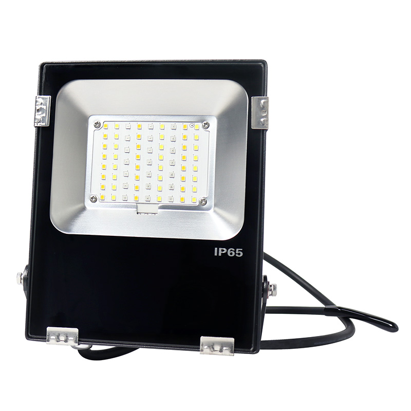 FL02RF RF dálkový vysokonapěťový RGBCCT 20W LED světlomet FL02RF RF dálkový vysokonapěťový RGBCCT 20W LED světlomet