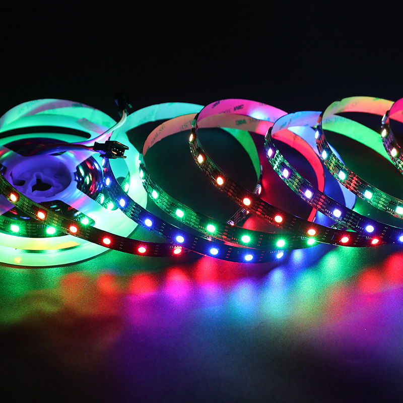GS8208 RGB světelný pás Individuálně adresovatelný LED 12V GS8208 RGB světelný pás Individuálně adresovatelný LED 12V
